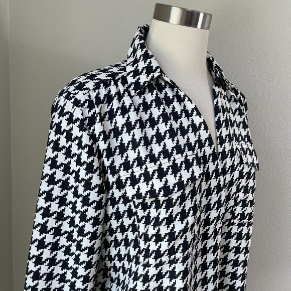 Ann Taylor Womens Medium Houndstooth Camp Shirt Blouse Black White Top - Picture 5 of 13